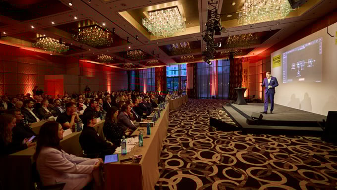 Visionärer Vortrag über KI